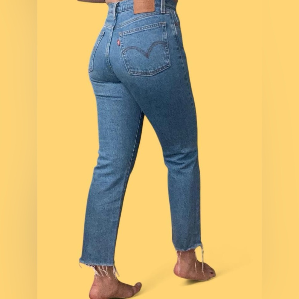 Levi’s Premium Wedgie Straight 25x26L